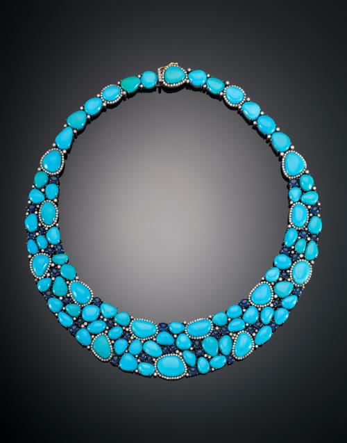 COLLAR ESTILO BABERO CON TURQUESAS, DIAMANTES Y ZAFIROS EN 