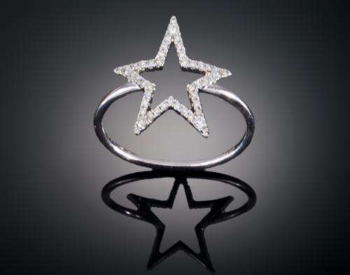 SORTIJA ESTRELLA CON DIAMANTES EN ORO BLANCO DE 18 KT