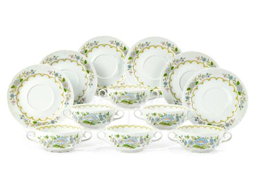 Juego de consomé para 6 servicios en porcelana de Santa Cla
