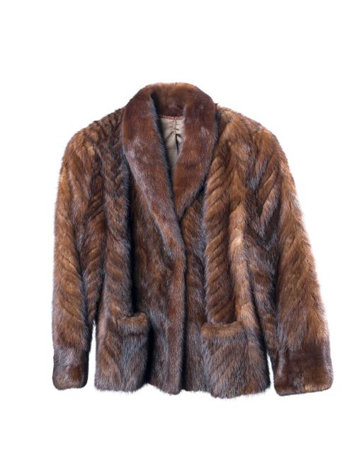 Chaqueta en visón marrón.