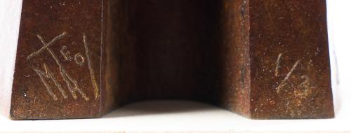 MANUEL MATEO CUENCA (Cuenca, 1951), Cabeza, Bronce sobre pe