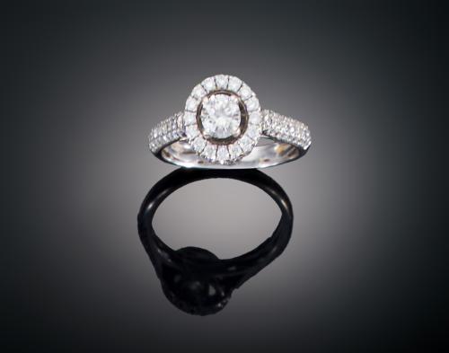 SORTIJA CON DIAMANTES EN ORO BLANCO DE 18 KT