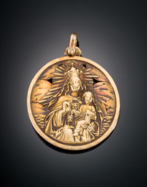 MEDALLA DE LA  VIRGEN DEL CARMEN EN ORO AMARILLO DE 18 KT