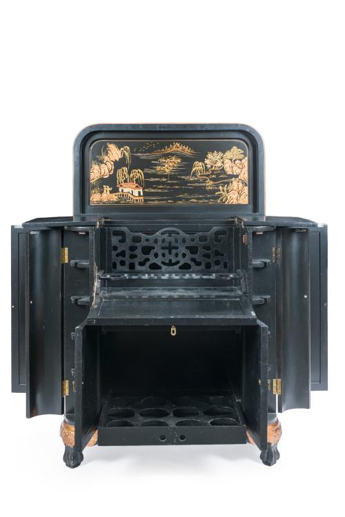 Original mueble bar en madera lacada en rojo y pintada con 