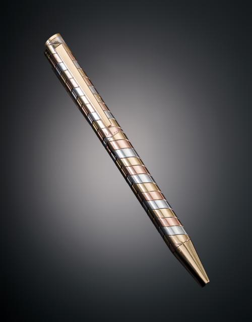 BOLÍGRAFO VAN CLEEF EN ORO AMARILLO DE 18 KT Y PLATA 
