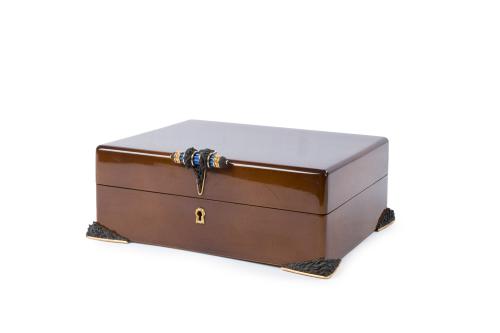 CHAUMET-PARIS.Caja humidificador para puros en madera con