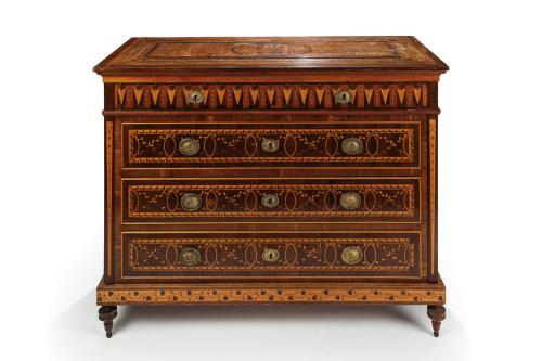 76   -  <p><span class="object_title">Cómoda Carlos IV, España, C. 1800.</span><br></p>
