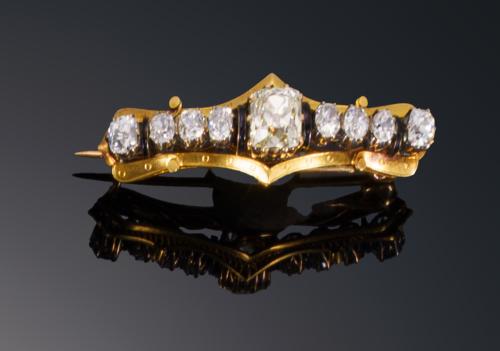 606   -  <p><span class="object_title">Broche de època con diamantes talla antigua </span></p>