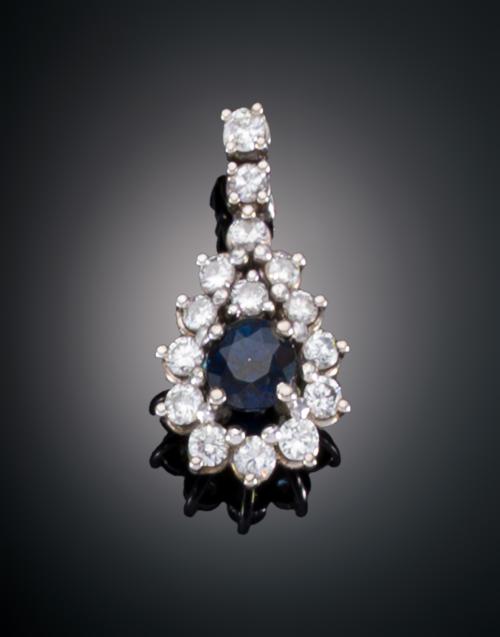 COLGANTE LÁGRIMA CON ZAFIRO AZUL Y DIMANTES EN ORO BLANCO D