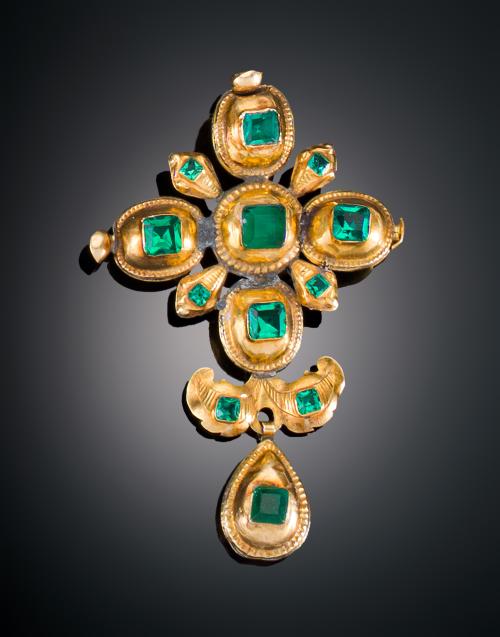 COLGANTE CRUZ ANTIGUO CON ESMERALDAS EN ORO AMARILLO DE 18 