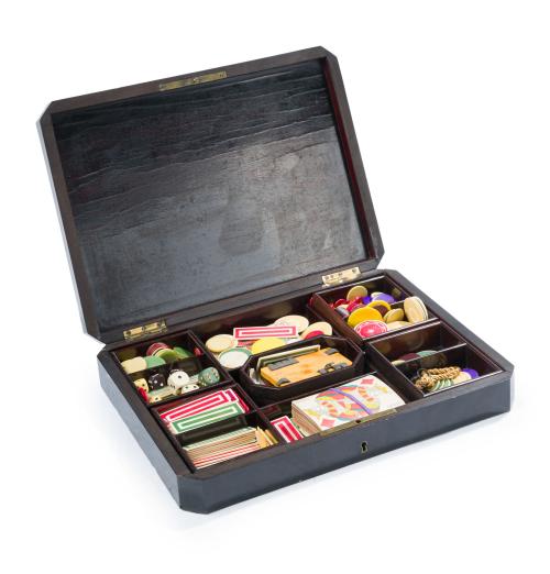 Caja de juegos Napoleón III, Francia, ff. S. XIXEn madera