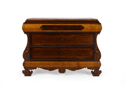 148   -  <p><span class="object_title">Cómoda isabelina, España, S.XIX</span><br></p>
