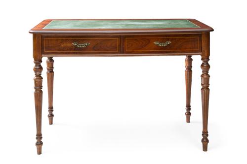 Mesa de despacho de estilo inglés En madera, dos cajones 