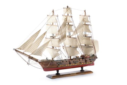 Maqueta de fragata siguiendo modelos del s. XVIIITrabajo 