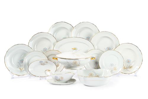 Vajilla para seis servicios en porcelana europea esmaltada 
