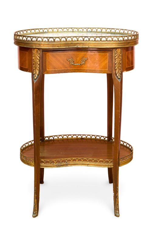 Mesa auxiliar de riñón estilo Transición, s. XXEn madera 