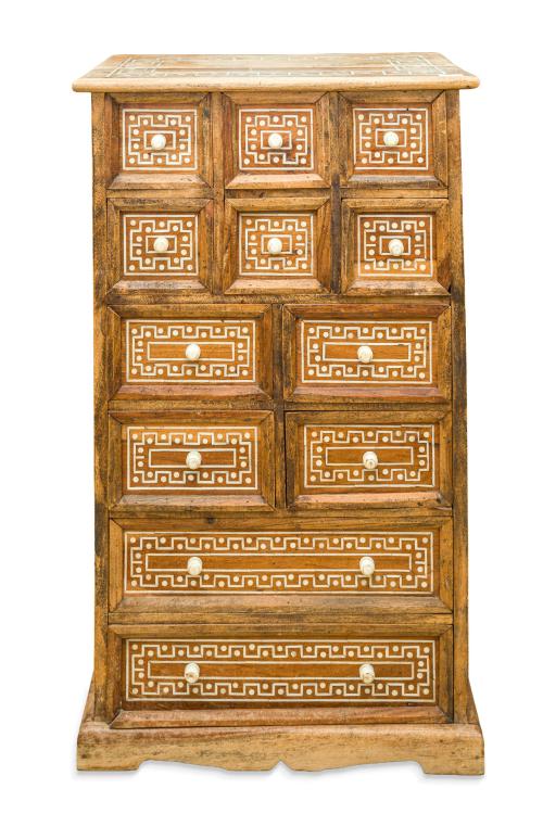 Cajonera alta de inspiración mudejar en madera, s. XXDoce