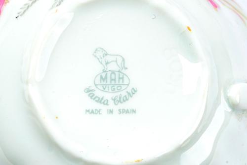 Juego de té en porcelana de Santa Clara. Decoración esmal