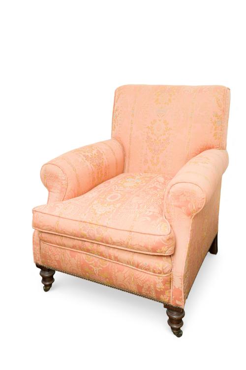 Sillón con tapicería en salmón 