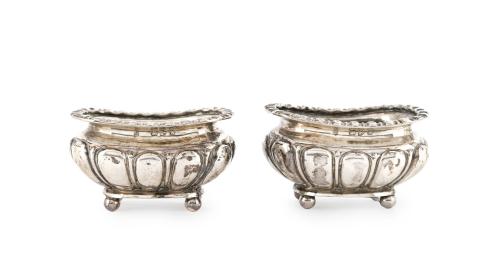 Pareja de saleros de pellizco en plata inglesa punzonada co