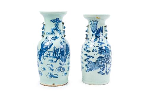 Pareja de jarrones en porcelana, China, c. 1900Con decora