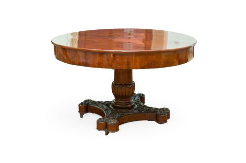 Mesa velador victoriana, Inglaterra s. XIXEn madera de ca