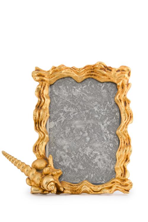 PIERRE CASENOVEPortarretratos en bronce dorado con decora