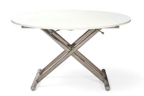 Mobiliario de diseño italiano formado por: mesa regulable c